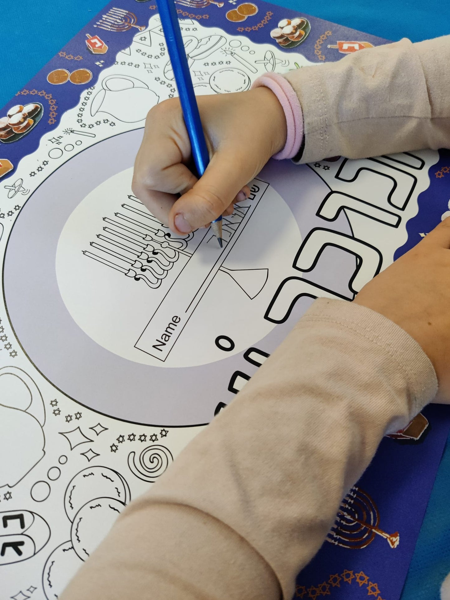 Chanukah colouring-in placemat